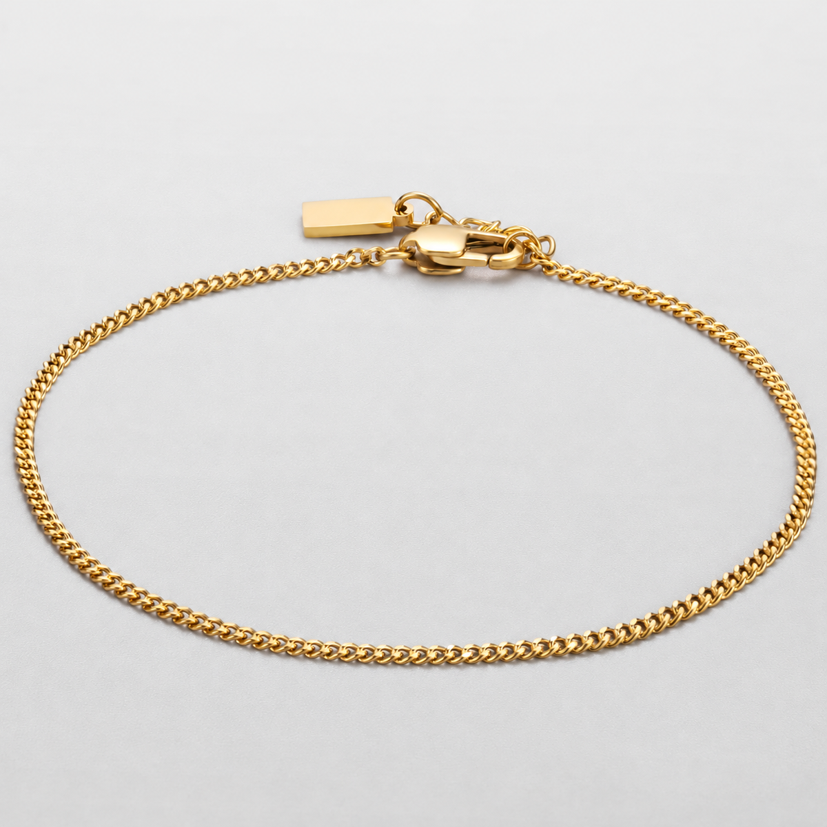 Minimal Curb Bracelet