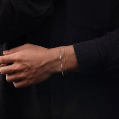 Minimal Curb Bracelet