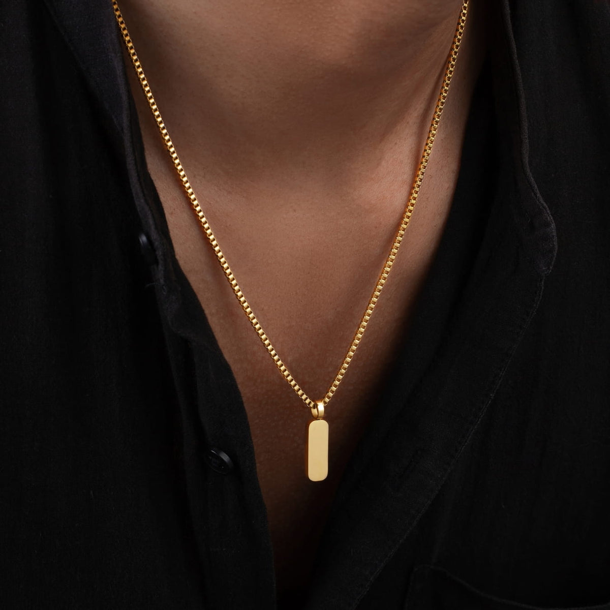 Minimal Pendant & Box Chain