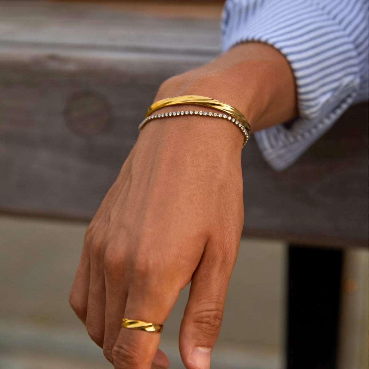 Twisted Unisize Cuff
