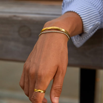 Twisted Unisize Cuff